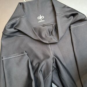 Alo yoga airlift leggins